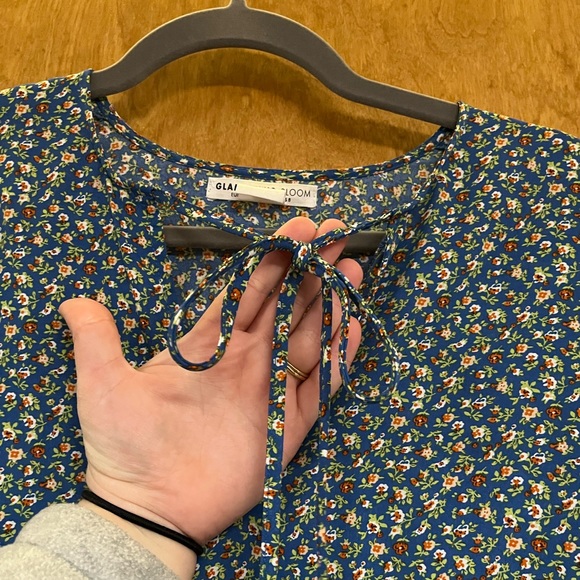 NWOT Glamorous Bloom Floral Dress - Picture 2 of 6